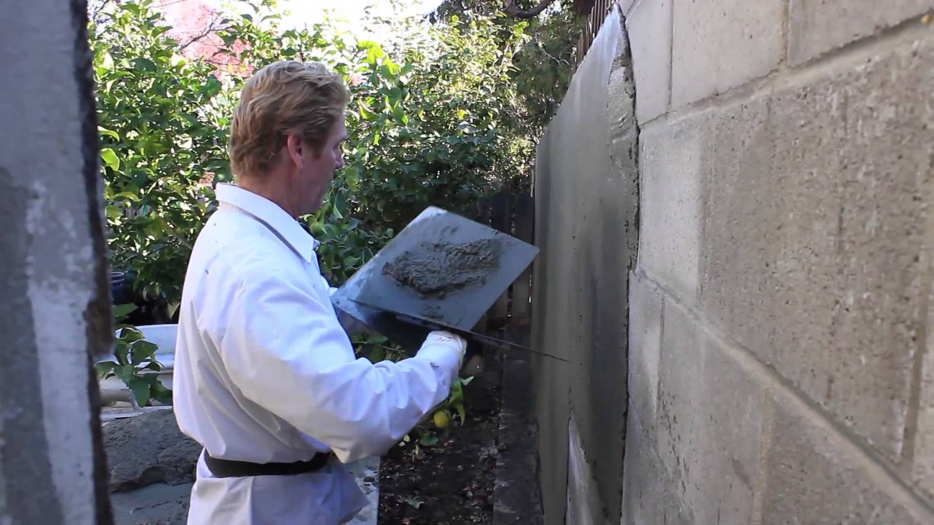Ako štukujete stenu zo škvárového bloku?