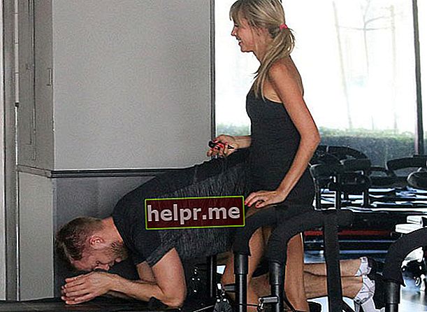Calvin Harris durante uma sessão de Pilates com Personal Trainer em Los Angeles