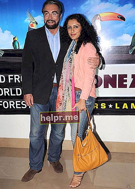 Kabir Bedi và Parveen Dusanj tại buổi ra mắt 'Rock Of Ages' năm 2012