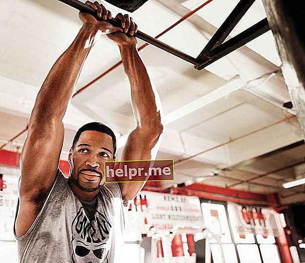 Michael Strahan fent exercici
