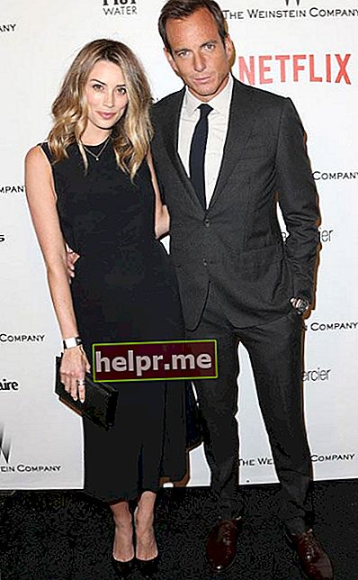Will Arnett y Arielle Vandenberg en la fiesta posterior de los Globos de Oro 2015