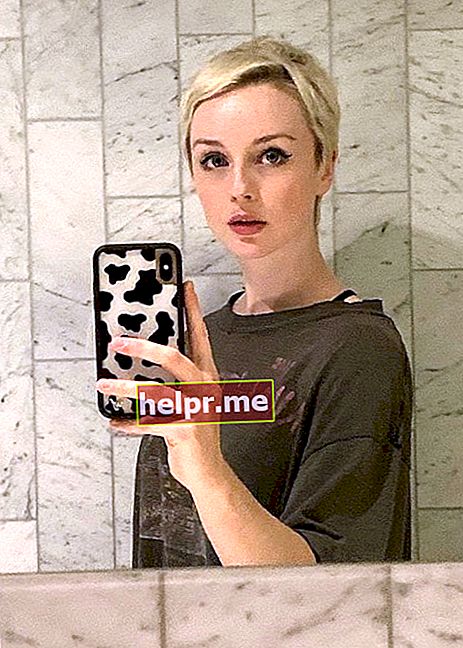 Kacey Rohl într-un selfie văzut în iunie 2019