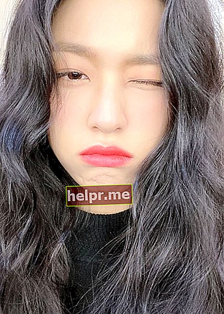 Kim Seol-hyun, așa cum se vede într-un selfie realizat în decembrie 2019