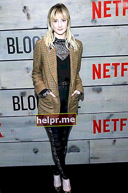 Andrea Riseborough na estreia de Bloodline da Netflix em Westwood, Califórnia, em 24 de maio de 2016