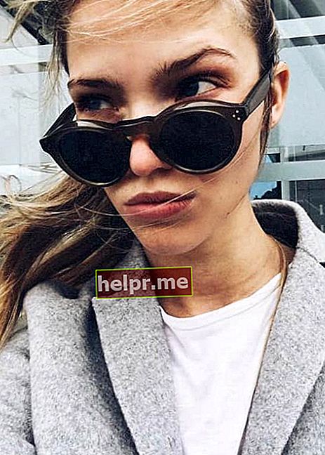 Sasha Luss într-un selfie pe Instagram, așa cum s-a văzut în ianuarie 2017