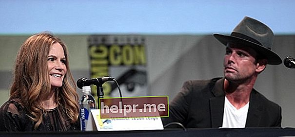 Jennifer Jason Leigh cu Walton Goggins la San Diego Comic-Con International 2015