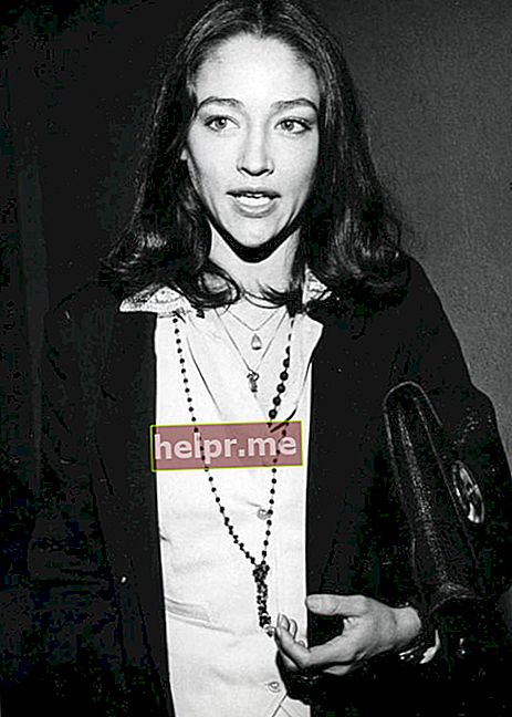 Olivia Hussey apie 1974 m