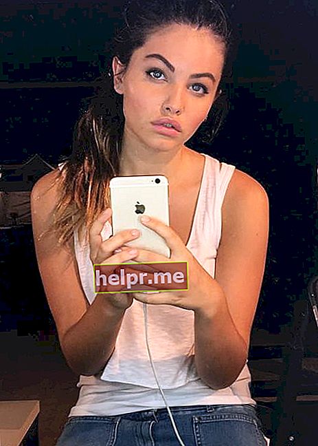 Thylane Blondeau într-un selfie văzut în octombrie 2016