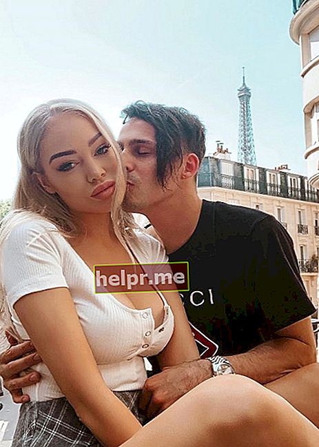 Amy-Jane Brand na nakikita sa isang larawan kasama si Matt McGuire sa Paris, France noong Hulyo 2019
