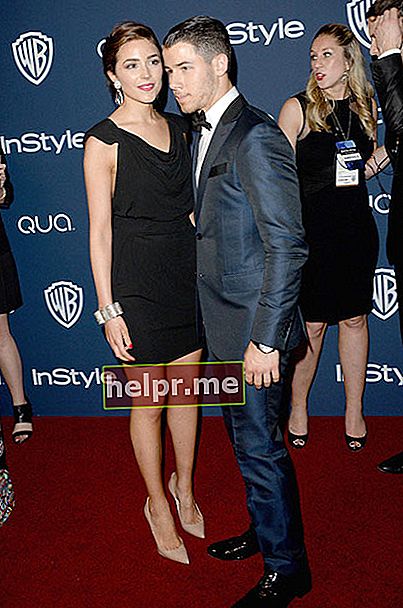 Olivia-Culpo e Nick Jonas durante a festa do Golden Globe Awards 2014
