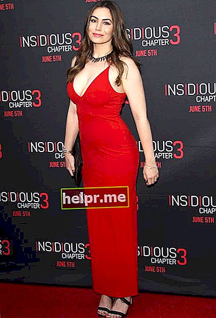Sophie Simmons la premiera filmului supranatural american-canadian, Insidious Chapter 3, în iunie 2015