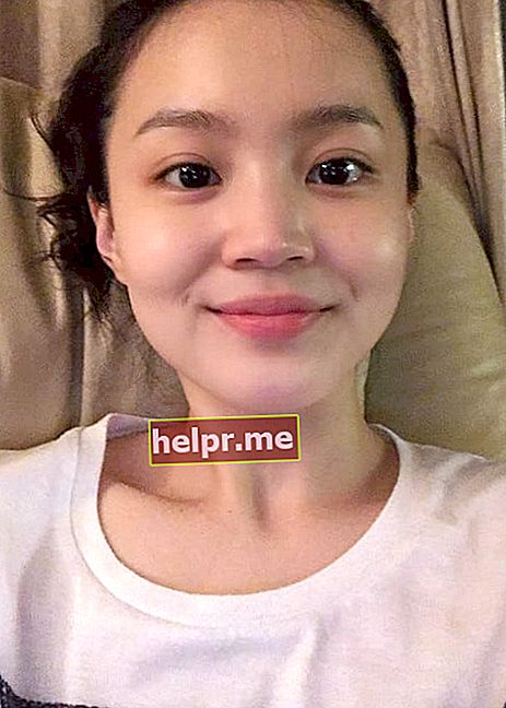 Lee Hi en una selfie de Instagram como se vio en abril de 2018