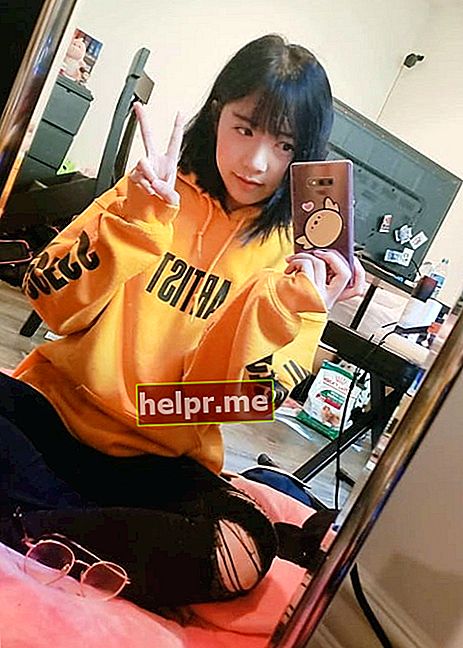 LilyPichu en una selfie en octubre de 2019