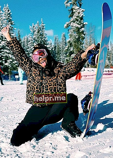 Saweetie como se ve mientras disfruta de su tiempo en Aspen, Colorado, Estados Unidos en enero de 2020