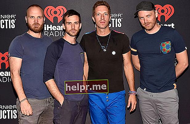 Los miembros de Coldplay Will Champion, Guy Berryman, Chris Martin y Jonny Buckland en el iHeartRadio Music Festival 2015