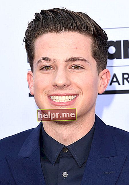 Charlie Puth en los Billboard Music Awards 2015