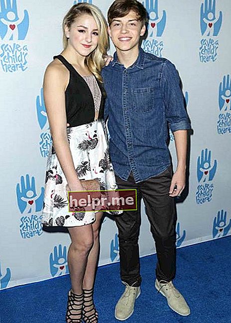 Ricky Garcia și Chloe Lukasiak la Gala Save a Child's Heart din noiembrie 2015