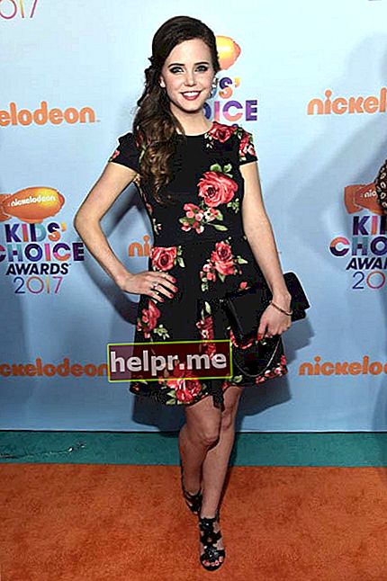 Tiffany Alvord en los Kids 'Choice Awards 2017 de Nickelodeon