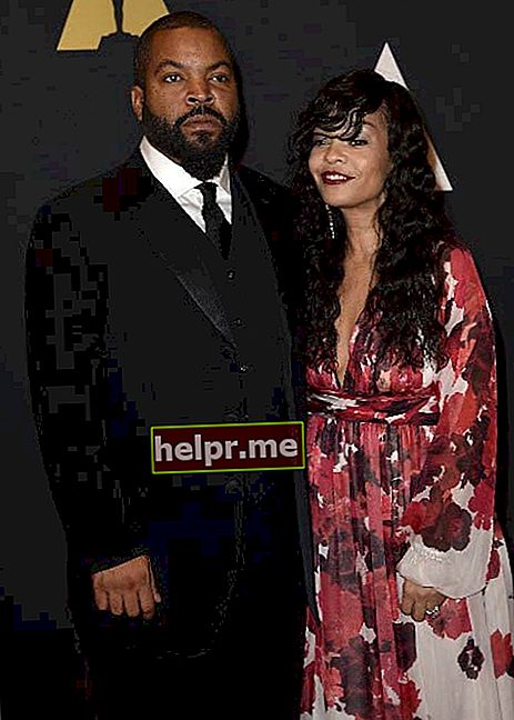 Ice Cube y Kimberly Woodruff en la séptima edición anual de los Governors Awards de la Academia de Artes y Ciencias Cinematográficas
