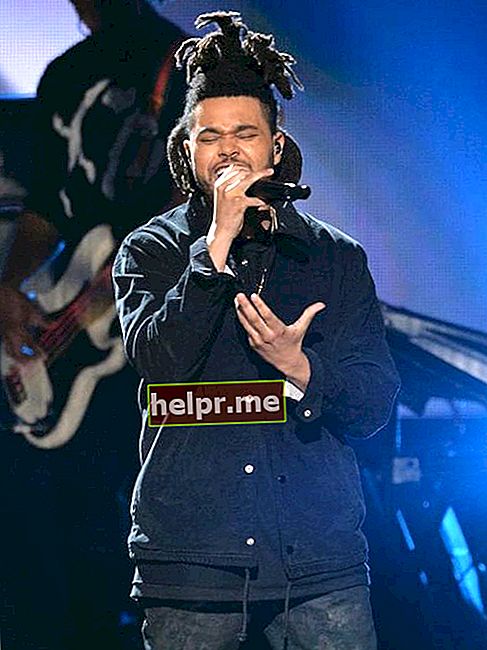 The Weeknd actuando en los American Music Awards 2014
