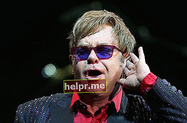 Muzician Elton John