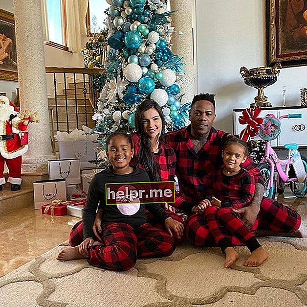 Aroldis Chapman met zijn gezin zoals te zien in december 2019