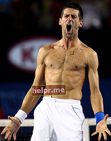 Novak Djokovic expresando su éxtasis tras ganar.