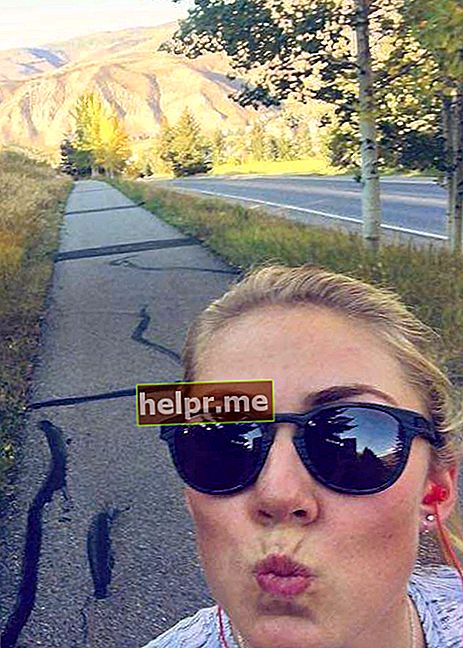 Mikaela Shiffrin em uma selfie no Instagram em setembro de 2016