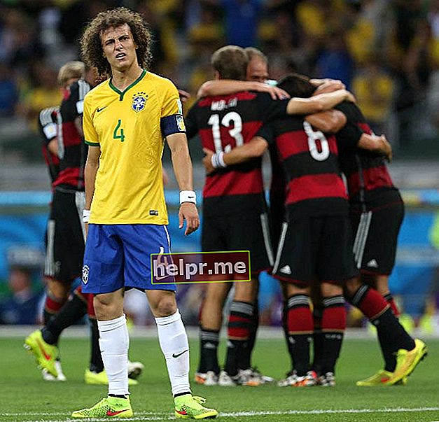 Expresia nedumerită a lui David Luiz Germania marchează un alt obiectiv în semifinala Cupei Mondiale din 2014