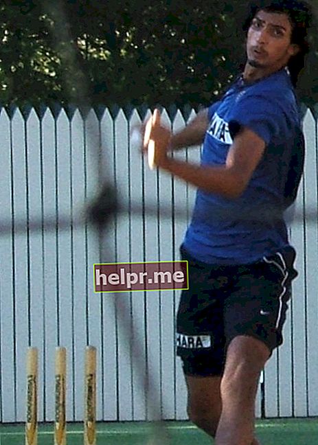 Ishant Sharma așa cum se vede într-o fotografie făcută la Ovalul Adelaide din Australia în februarie 2008