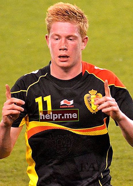 Kevin De Bruyne în timpul unui meci de fotbal din 2013
