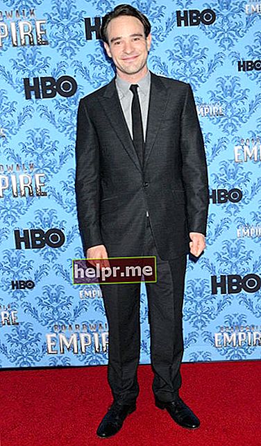 Charlie Cox a l'estrena de la temporada 3 de Boardwalk Empire a Nova York