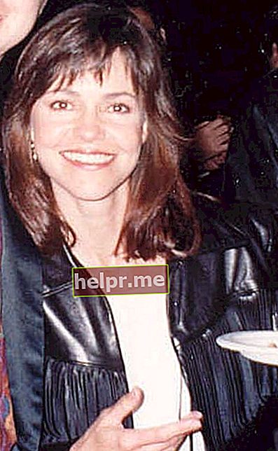 Sally Field durant la 62a edició dels Premis de l'Acadèmia el març de 1990