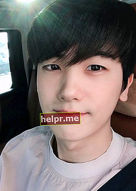 Park Hyung-sik en una selfie d'Instagram tal com es va veure el maig del 2019
