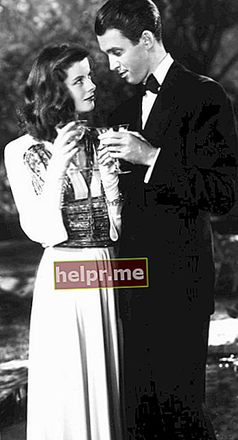 James Stewart văzut cu Katharine Hepburn în „The Philadelphia Story”