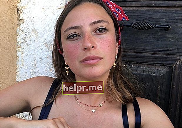Fabianne Therese como se ve en una foto tomada en Monemvasía, Laconia, Grecia en julio de 2018