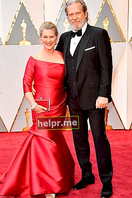 Jeff Bridges con su esposa Susan Geston durante los Premios de la Academia 2017