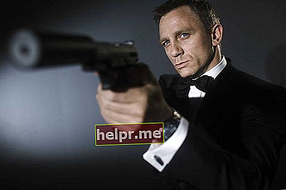 Danielis Craigas kaip Džeimsas Bondas