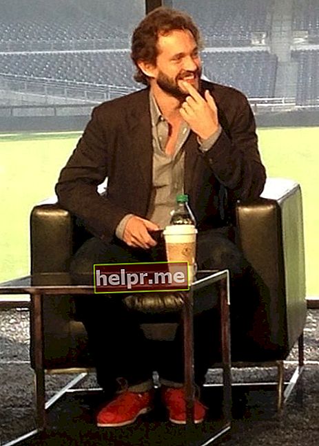 Hugh Dancy kako se vidi na San Diego Comic-Conu