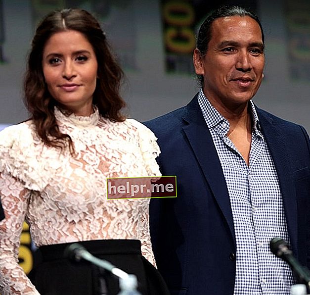 Mercedes Masonas ir Michaelas Greyeyesas kalbėjo 2017 m. San Diego Comic Con International už „Fear the Walking Dead“ San Diego konferencijų centre San Diege, Kalifornijoje.