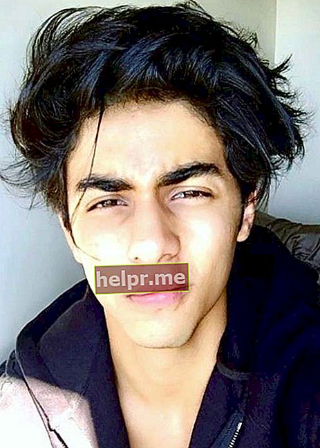 Aryan Khan într-un selfie văzut în decembrie 2016