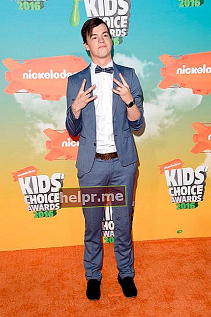 Taylor Caniff als Nickelodeon's Kids' Choice Awards el març de 2016