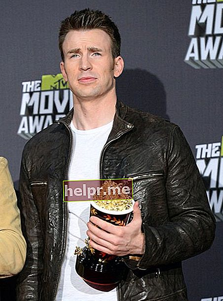 Chris Evans 2013 MTV Awards