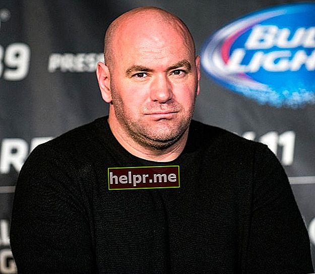 Dana White xuất hiện trong một bức ảnh được chụp tại UFC 189 World Tour vào tháng 3 năm 2015