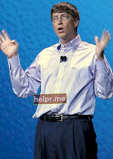 بيل جيتس في معرض إلكترونيات المستهلك في 4 يناير 2006