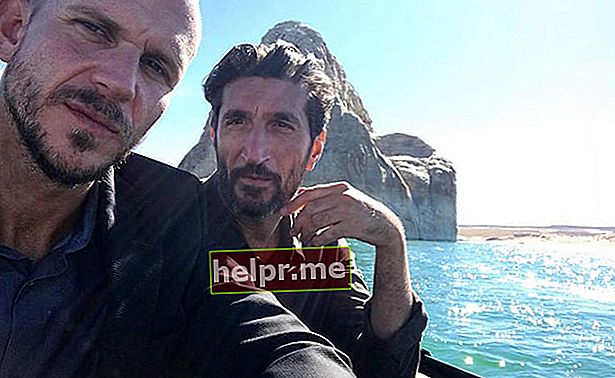 غوستاف سكارسجارد مع فارس فارس كما يظهر في ملفه الشخصي على Instagram في ديسمبر 2018