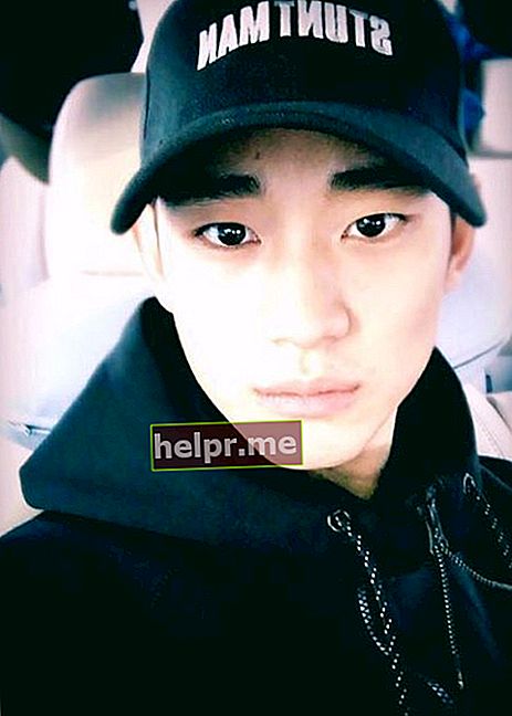 Kim Soo-Hyun en una selfie de Instagram en marzo de 2016