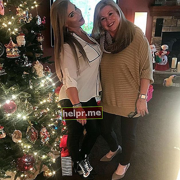 Dana Brooke cu mama ei în vacanța de Crăciun din decembrie 2017
