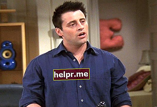 Matt LeBlanc en un fotograma de Friends (1994-2004) como Joey Tribbiani