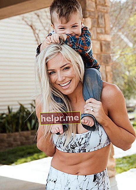 Dianna Dahlgren cu fiul ei Hunter în aprilie 2019